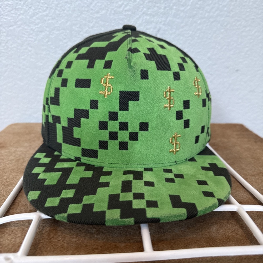 Nike 643 Fitted Hat 7 5/8 Green Pixel Camo Money Dollar Sign Cap 61cm